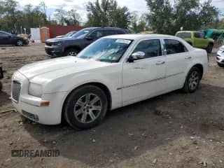 2008 Chrysler 300 Touring with VIN 2C3LA53G88H139160, listed as a Copart auction lot 86878475 with 171,122 mi miles and Salvage title. Bid and sale history available at DreamBid. Image 1.