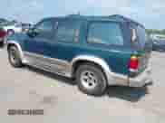 1997 Ford Explorer XLT с VIN 1FMDU35P3VZB23593, выставлен на аукционе IAAI как лот 42809252 с пробегом 158 651 миль миль и . История ставок и продаж доступна на DreamBid. Изображение 3.