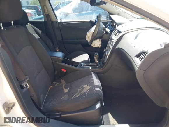 2008 Chevrolet Malibu 1LT с VIN 1G1ZH57B18F290027, выставлен на аукционе IAAI как лот 42887744 с пробегом 208 908 миль миль и . История ставок и продаж доступна на DreamBid. Изображение 5.