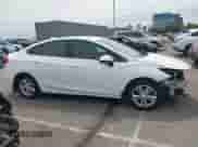 2017 Chevrolet Cruze LT с VIN 3G1BE5SM0HS554398, выставлен на аукционе IAAI как лот 43107966 с пробегом 92 811 миль миль и . История ставок и продаж доступна на DreamBid. Изображение 14.