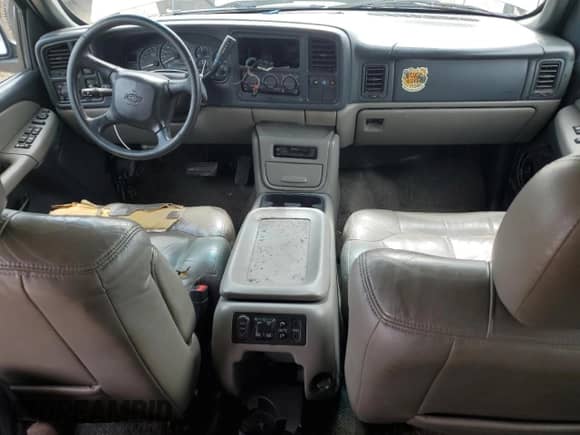 2002 Chevrolet Tahoe Z71 с VIN 1GNEK13ZX2R195465, выставлен на аукционе Copart как лот 60247625 с пробегом 290 848 миль миль и Списание • Salvage title. История ставок и продаж доступна на DreamBid. Изображение 8.