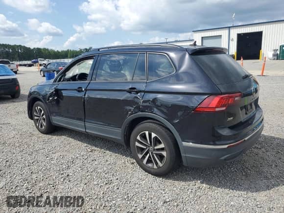 2022 Volkswagen Tiguan S с VIN 3VV1B7AX8NM171510, выставлен на аукционе Copart как лот 69777065 с пробегом 33 315 миль миль и Списание • Salvage title. История ставок и продаж доступна на DreamBid. Изображение 2.