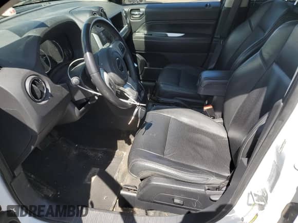 2017 Jeep Compass High Altitude с VIN 1C4NJDEB5HD164790, выставлен на аукционе Copart как лот 69017795 с пробегом 93 188 миль миль и Чистый • Clean title. История ставок и продаж доступна на DreamBid. Изображение 7.