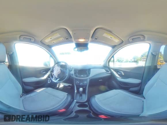 2018 Chevrolet Trax LT z VIN 3GNCJLSB3JL154529, wystawiony jako Copart lot #68461655 z przebiegiem 86 075 mil mil oraz Szkoda całkowita • Salvage title. Historia ofert i sprzedaży dostępna na DreamBid. Obrazek 15.