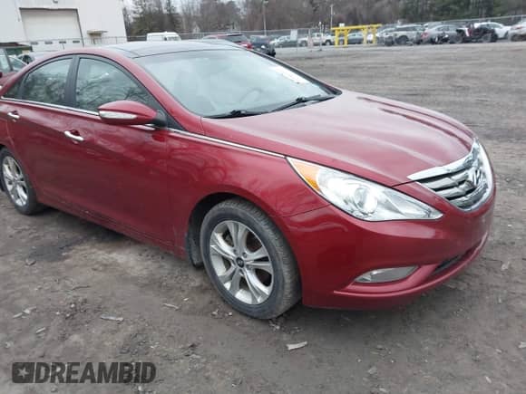 2013 Hyundai Sonata Limited с VIN 5NPEC4AC8DH566221, выставлен на аукционе IAAI как лот 41863041 с пробегом 101 504 миль миль и . История ставок и продаж доступна на DreamBid. Изображение 1.