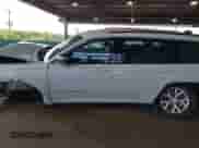 2023 Jeep Grand Cherokee Limited z VIN 1C4RJKBGXP8767666, wystawiony jako IAAI lot #42364044 z przebiegiem 22 631 mil mil oraz . Historia ofert i sprzedaży dostępna na DreamBid. Obrazek 14.