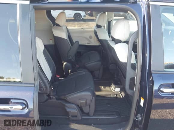 2025 Toyota Sienna Limited с VIN 5TDZSKFC1SS172228, выставлен на аукционе IAAI как лот 42951101 с пробегом 10 641 миль миль и . История ставок и продаж доступна на DreamBid. Изображение 8.