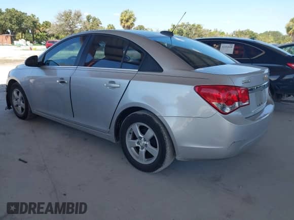 2015 Chevrolet Cruze LT с VIN 1G1PC5SB5F7265894, выставлен на аукционе IAAI как лот 43230200 с пробегом 108 858 миль миль и . История ставок и продаж доступна на DreamBid. Изображение 3.