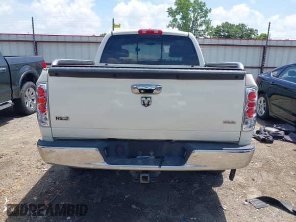 2006 Dodge 1500 SLT with VIN 1D7HA18286J189582, listed as a IAAI auction lot 42654500 with 164,487 mi miles and . Bid and sale history available at DreamBid. Image 16.