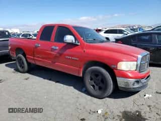 2005 Dodge 1500 SLT z VIN 1D7HA18D95S238895, wystawiony jako Copart lot #63550684 z przebiegiem 295 628 mil mil oraz Szkoda całkowita • Salvage title. Historia ofert i sprzedaży dostępna na DreamBid. Obrazek 4.