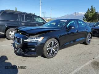 2019 Volvo S60 R-Design с VIN 7JR102FM3KG004632, выставлен на аукционе Copart как лот 50228224 с пробегом 33 096 миль миль и . История ставок и продаж доступна на DreamBid. Изображение 1.