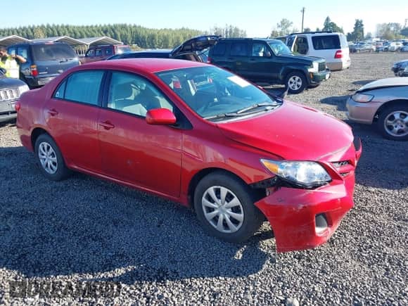 2011 Toyota Corolla S с VIN 2T1BU4EE5BC568441, выставлен на аукционе IAAI как лот 43228259 с пробегом 105 677 миль миль и . История ставок и продаж доступна на DreamBid. Изображение 1.