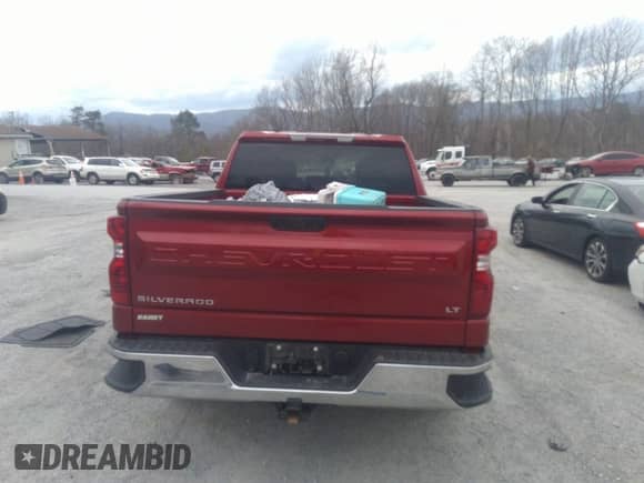 2023 Chevrolet Silverado 1500 LT with VIN 1GCUDDE88PZ333015, listed as a IAAI auction lot 41620991 with Not provided miles and . Bid and sale history available at DreamBid. Image 16.
