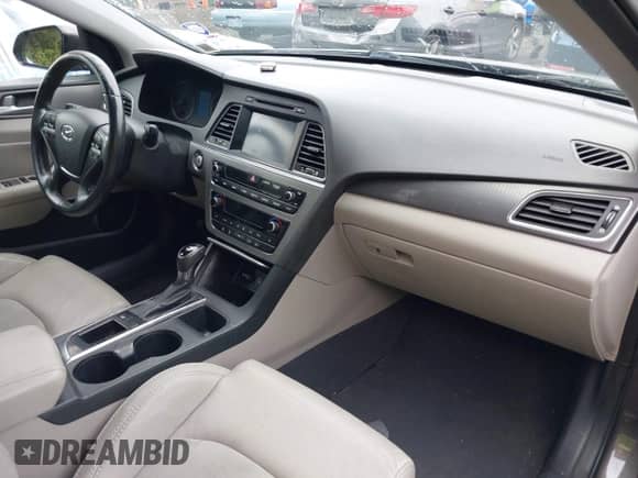 2016 Hyundai Sonata Limited with VIN 5NPE34AF3GH262244, listed as a IAAI auction lot 43401853 with 153,478 mi miles and . Bid and sale history available at DreamBid. Image 5.