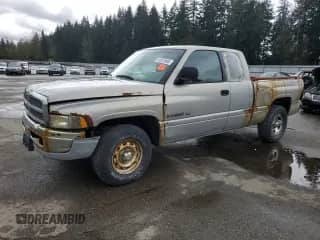 2000 Dodge 1500 with VIN 1B7HC13YXYJ173435, listed as a Copart auction lot 51321945 with Not provided miles and Clean title. Bid and sale history available at DreamBid. Image 1.