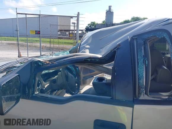 2007 Ford F-150 XL с VIN 1FTRF12WX7NA12876, выставлен на аукционе IAAI как лот 42548595 с пробегом 127 987 миль миль и . История ставок и продаж доступна на DreamBid. Изображение 14.