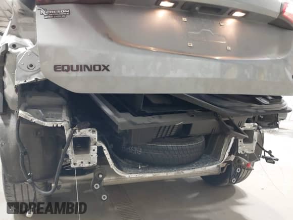 2024 Chevrolet Equinox Premier with VIN 3GNAXXEG7RL175562, listed as a IAAI auction lot 42488406 with 52,737 mi miles and . Bid and sale history available at DreamBid. Image 6.