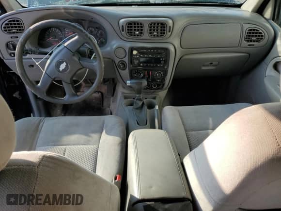 2008 Chevrolet TrailBlazer 2LT with VIN 1GNDS13S382123460, listed as a Copart auction lot 69455015 with 222,721 mi miles and Clean title. Bid and sale history available at DreamBid. Image 8.