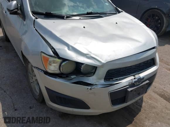 2015 Chevrolet Sonic LT с VIN 1G1JC6SH6F4148651, выставлен на аукционе IAAI как лот 43218591 с пробегом 161 499 миль миль и . История ставок и продаж доступна на DreamBid. Изображение 6.