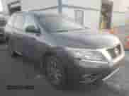 2014 Nissan Pathfinder S with VIN 5N1AR2MNXEC671088, listed as a Copart auction lot 82664625 with 121,492 mi miles and Clean title. Bid and sale history available at DreamBid. Image 4.