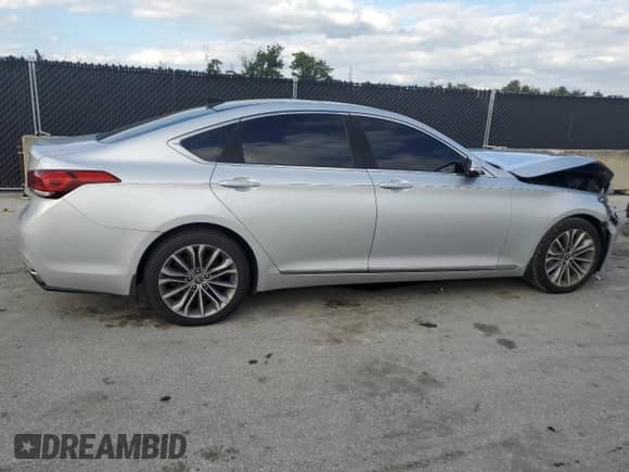 2015 Hyundai Genesis 3.8L with VIN KMHGN4JE0FU084805, listed as a Copart auction lot 87366995 with 91,556 mi miles and Salvage title. Bid and sale history available at DreamBid. Image 3.