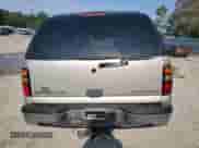 2005 Chevrolet Suburban LS with VIN 3GNEC16Z95G159375, listed as a Copart auction lot 65865884 with 290,671 mi miles and Salvage title. Bid and sale history available at DreamBid. Image 6.