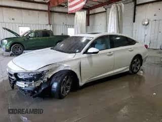 2018 Honda Accord EX-L с VIN 1HGCV1F55JA039946, выставлен на аукционе Copart как лот 71320635 с пробегом 116 997 миль миль и Списание • Salvage title. История ставок и продаж доступна на DreamBid. Изображение 1.