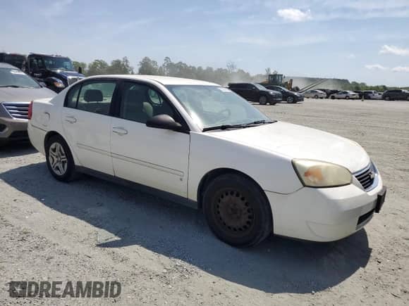 2006 Chevrolet Malibu 1FL z VIN 1G1ZS51816F285650, wystawiony jako Copart lot #55360335 z przebiegiem 137 023 mil mil oraz Czysty tytuł • Clean title. Historia ofert i sprzedaży dostępna na DreamBid. Obrazek 4.