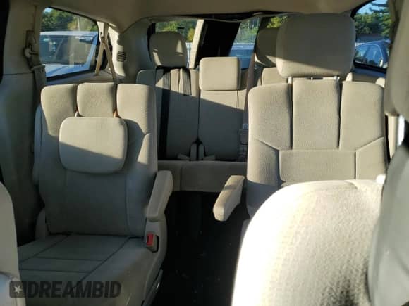 2012 Dodge Grand Caravan American Value с VIN 2C4RDGBG8CR403376, выставлен на аукционе Copart как лот 84575495 с пробегом Не указан миль и Чистый • Clean title. История ставок и продаж доступна на DreamBid. Изображение 10.