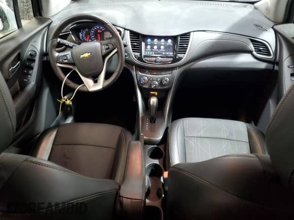 2018 Chevrolet Trax LT z VIN KL7CJPSB0JB598210, wystawiony jako Copart lot #82758605 z przebiegiem 84 584 mil mil oraz Szkoda całkowita • Salvage title. Historia ofert i sprzedaży dostępna na DreamBid. Obrazek 8.