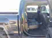2014 GMC Sierra 1500 SLT z VIN 3GTP1VECXEG466470, wystawiony jako IAAI lot #43427300 z przebiegiem 144 368 mil mil oraz . Historia ofert i sprzedaży dostępna na DreamBid. Obrazek 8.