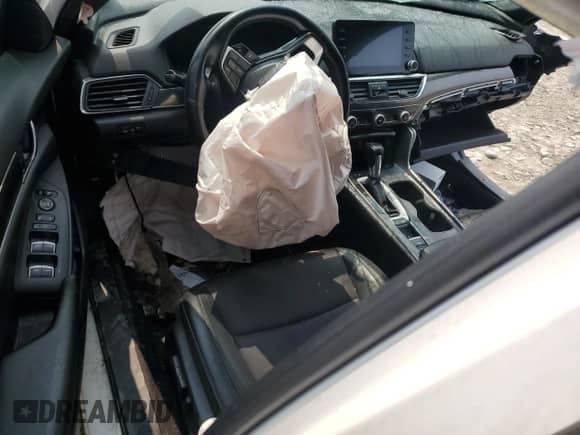 2019 Honda Accord Sport с VIN 1HGCV1F34KA017369, выставлен на аукционе Copart как лот 60615395 с пробегом Не указан миль и Списание • Salvage title. История ставок и продаж доступна на DreamBid. Изображение 8.