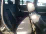 2010 Chevrolet HHR 1LT z VIN 3GNBABDB5AS550809, wystawiony jako Copart lot #72055624 z przebiegiem 173 625 mil mil oraz Czysty tytuł • Clean title. Historia ofert i sprzedaży dostępna na DreamBid. Obrazek 11.