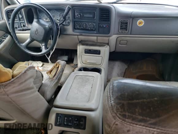 2000 Chevrolet Tahoe LS с VIN 1GNEC13T0YJ128468, выставлен на аукционе Copart как лот 58168575 с пробегом 342 270 миль миль и Списание • Salvage title. История ставок и продаж доступна на DreamBid. Изображение 8.