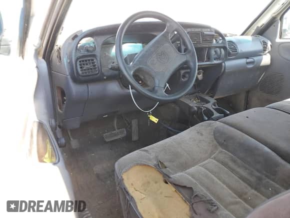 1998 Dodge 2500 with VIN 3B7KF26Z1WM270465, listed as a Copart auction lot 65375624 with Not provided miles and Clean title. Bid and sale history available at DreamBid. Image 8.