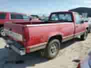 1989 Chevrolet Silverado 2500 z VIN 1GCFK24KXKE274887, wystawiony jako Copart lot #68597975 z przebiegiem 317 809 mil mil oraz Czysty tytuł • Clean title. Historia ofert i sprzedaży dostępna na DreamBid. Obrazek 3.