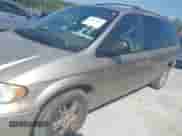 2004 Dodge Caravan SXT with VIN 2D4GP44L84R533458, listed as a IAAI auction lot 43257461 with 307,851 mi miles and . Bid and sale history available at DreamBid. Image 2.