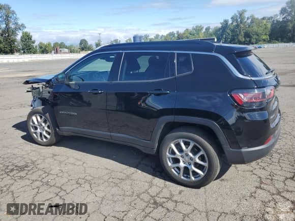 2022 Jeep Compass Latitude Lux с VIN 3C4NJDFB3NT169233, выставлен на аукционе Copart как лот 67482285 с пробегом 24 196 миль миль и Списание • Salvage title. История ставок и продаж доступна на DreamBid. Изображение 2.