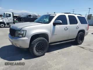 2007 Chevrolet Tahoe LT with VIN 1GNFC13J77R162216, listed as a Copart auction lot 71327405 with Not provided miles and Salvage title. Bid and sale history available at DreamBid. Image 1.