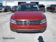 2018 Volkswagen Tiguan S с VIN 3VV0B7AX9JM078596, выставлен на аукционе Copart как лот 82460305 с пробегом 127 154 миль миль и Списание • Salvage title. История ставок и продаж доступна на DreamBid. Изображение 5.