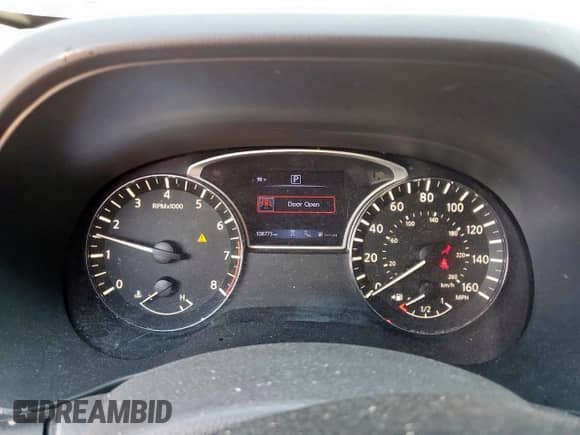 2020 Nissan Pathfinder SL z VIN 5N1DR2CN5LC589457, wystawiony jako Copart lot #81138305 z przebiegiem 108 773 mil mil oraz Czysty tytuł • Clean title. Historia ofert i sprzedaży dostępna na DreamBid. Obrazek 10.