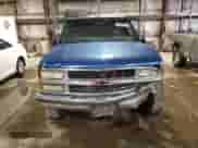 1997 Chevrolet Silverado 2500 z VIN 1GCGK29J7VE241077, wystawiony jako Copart lot #43543075 z przebiegiem 221 466 mil mil oraz Szkoda całkowita • Salvage title. Historia ofert i sprzedaży dostępna na DreamBid. Obrazek 5.