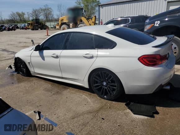 2018 BMW 4 Series 440i xDrive z VIN WBA4J7C55JBB98708, wystawiony jako Copart lot #53335975 z przebiegiem 70 130 mil mil oraz Szkoda całkowita • Salvage title. Historia ofert i sprzedaży dostępna na DreamBid. Obrazek 2.