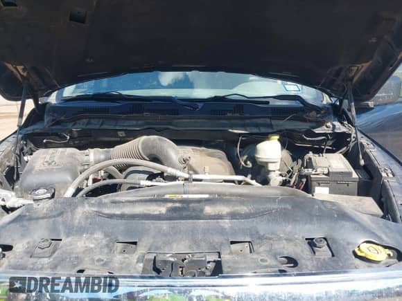 2016 Ram 1500 Express with VIN 1C6RR6FT3GS118843, listed as a IAAI auction lot 43151711 with 267,592 mi miles and . Bid and sale history available at DreamBid. Image 10.