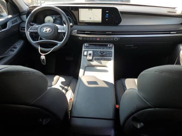 2024 Hyundai Palisade SEL с VIN KM8R4DGE9RU695357, выставлен на аукционе Copart как лот 63315955 с пробегом 17 536 миль миль и Списание • Salvage title. История ставок и продаж доступна на DreamBid. Изображение 8.