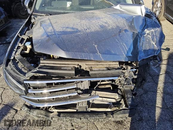 2022 Volkswagen Tiguan S с VIN 3VV1B7AX8NM077529, выставлен на аукционе Copart как лот 87303215 с пробегом Не указан миль и Списание • Salvage title. История ставок и продаж доступна на DreamBid. Изображение 12.