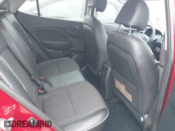 2023 Hyundai Venue Limited with VIN KMHRC8A38PU270940, listed as a IAAI auction lot 41946338 with 33,546 mi miles and . Bid and sale history available at DreamBid. Image 8.