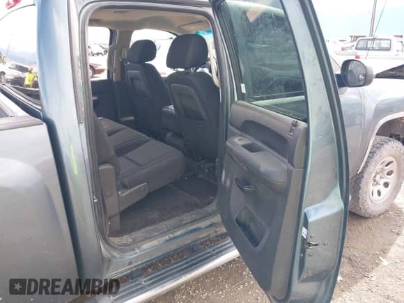 2011 Chevrolet Silverado 1500 LS с VIN 3GCPKREA8BG153514, выставлен на аукционе IAAI как лот 43198392 с пробегом 164 080 миль миль и . История ставок и продаж доступна на DreamBid. Изображение 8.