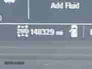 2019 Chevrolet Silverado 1500 Work Truck z VIN 3GCUYAEF3KG228943, wystawiony jako IAAI lot #42733066 z przebiegiem 148 329 mil mil oraz . Historia ofert i sprzedaży dostępna na DreamBid. Obrazek 14.