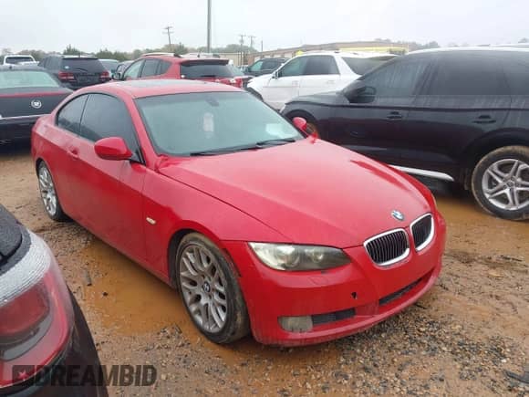 2010 BMW 3 Series 328i z VIN WBAWB3C53AP139512, wystawiony jako IAAI lot #43542731 z przebiegiem 129 170 mil mil oraz . Historia ofert i sprzedaży dostępna na DreamBid. Obrazek 1.